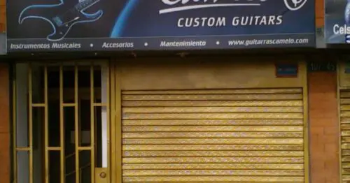 CAMELO CUSTOM GUITARS CAMELO CUSTOM GUITARS